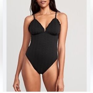 Old Navy Eyelet Embroidered V-Neck Ruffle Trimmed One Piece Swimsuit Black L